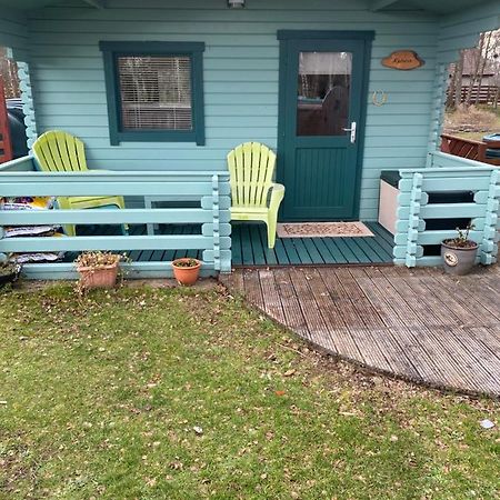 因弗内斯Cosy Countryside Cabin别墅 外观 照片